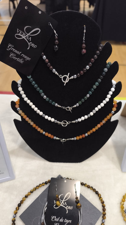 Collier de pierres naturelles certifiées une création unique et artisanale signée Versaleno